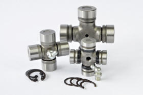 Cross hydraulic couplings